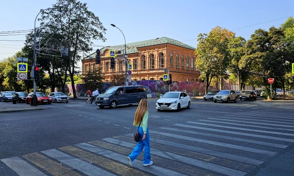 Центральная улица города Краснодара